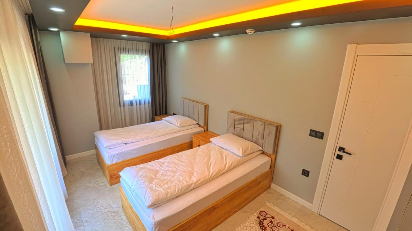 Sinor Apartment *